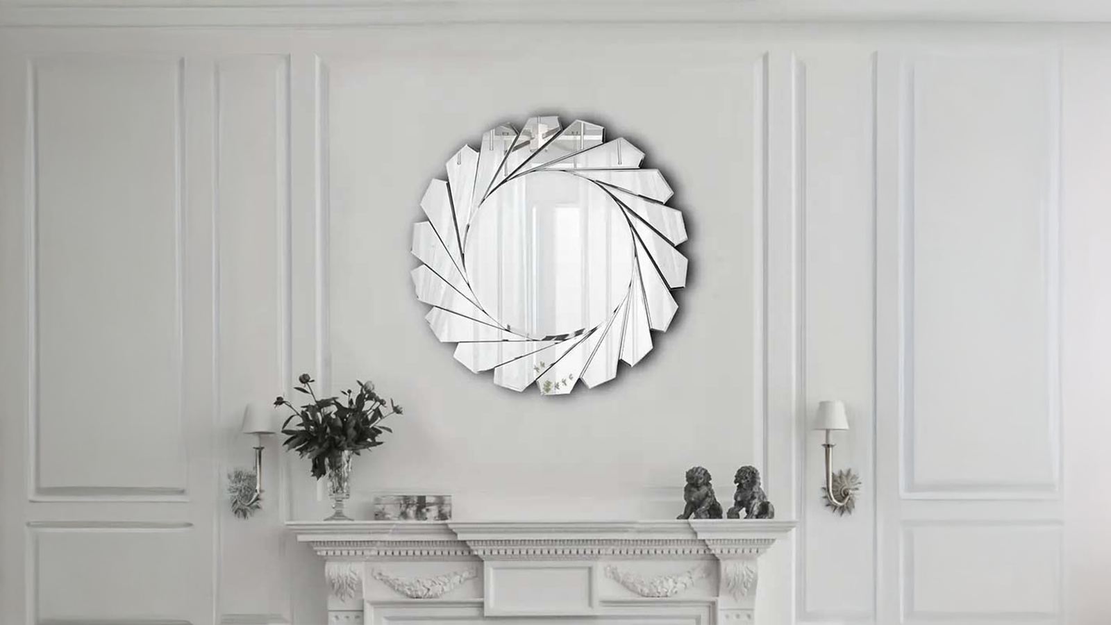 Read more about the article From mirrors to armchairs: top picks for a monochrome makeover